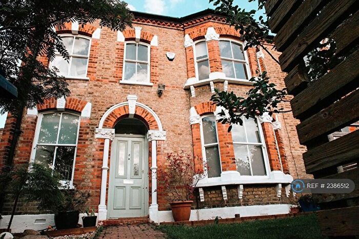 4 Bedroom Detached House To Rent In Dunstans Road, London, SE22