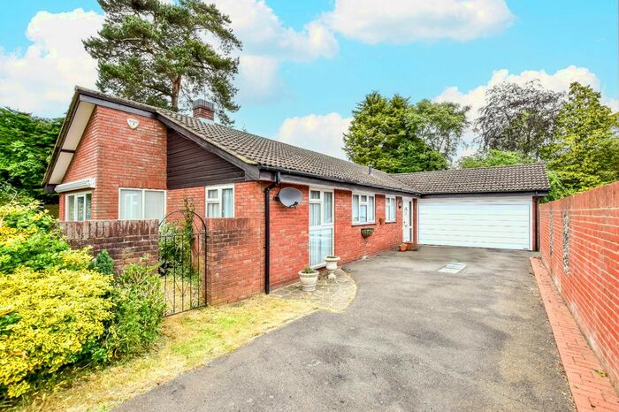 3 Bedroom Bungalow For Sale In The Beeches, Amersham, Bucks, HP6