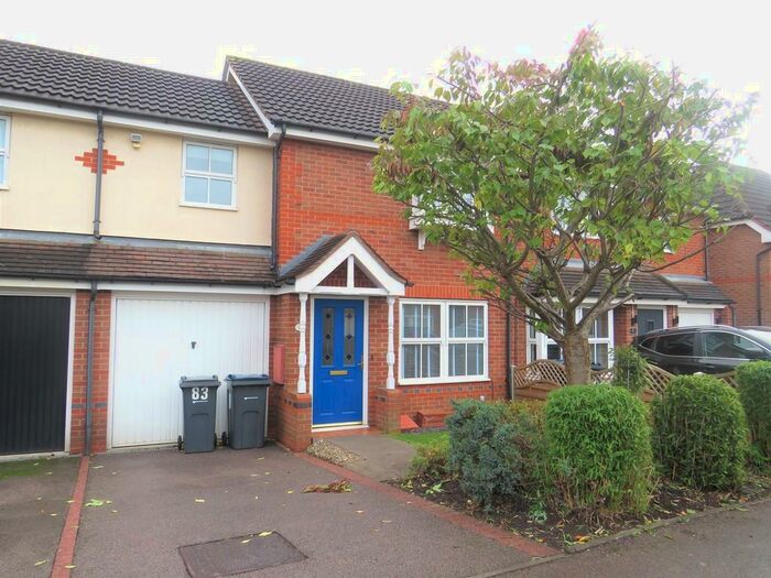 3 Bedroom Terraced House To Rent In Water Mill Crescent, Walmley, B76