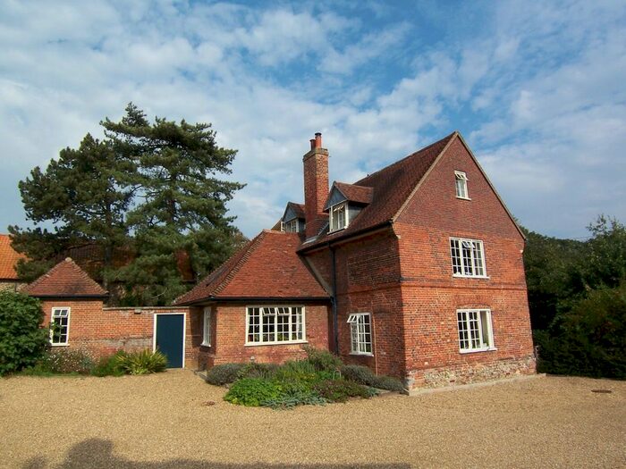 4 Bedroom Detached House To Rent In Cavick Road, Wymondham, Norfolk, NR18