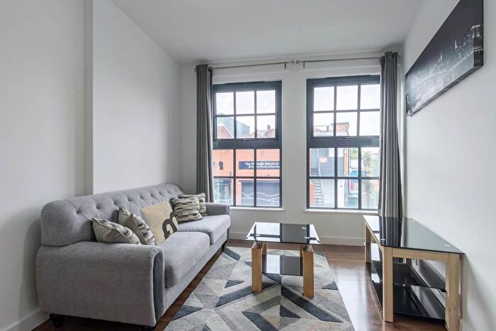 2 Bedroom Flat To Rent In Kenyon Forge, Kenyon Street, B18