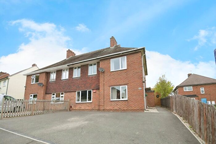 4 Bedroom Semi-Detached House For Sale In Danby Avenue, Old Whittington, Chesterfield, S41