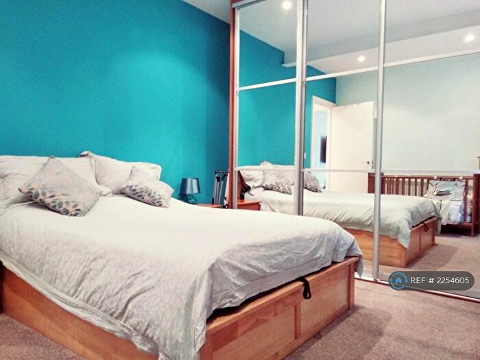 2 Bedroom Flat To Rent In Hallings Wharf Studios, London, E15