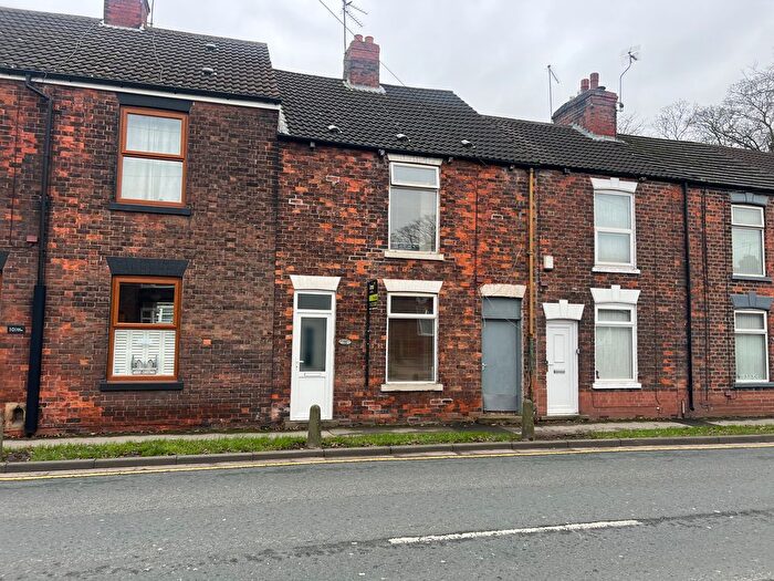 2 Bedroom Terraced House For Sale In West Parade, Sutton, HU7