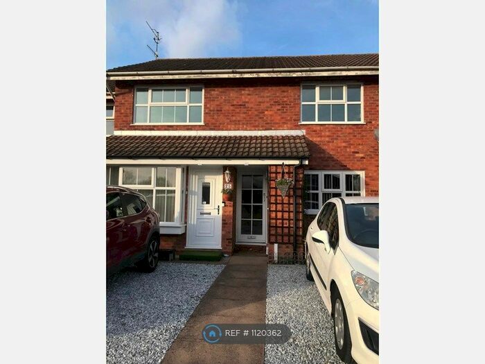 2 Bedroom Maisonette To Rent In Trevelyan Crescent, Stratford-Upon-Avon CV37