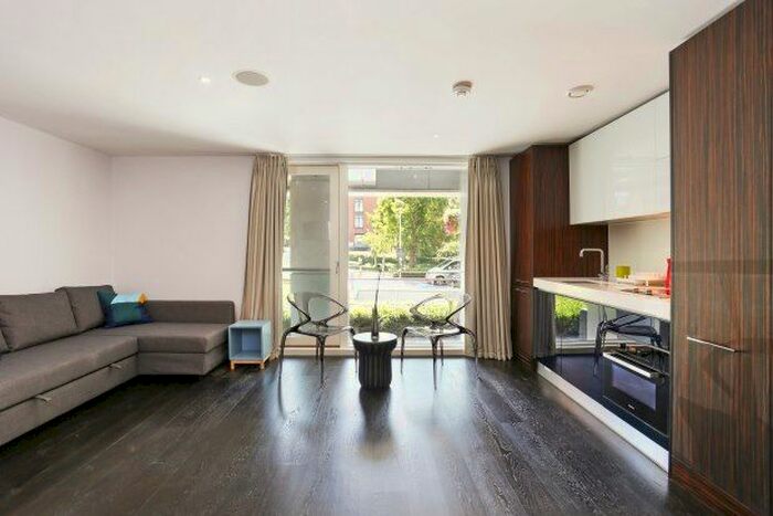 Studio To Rent In Gatliff Road, London, SW1W