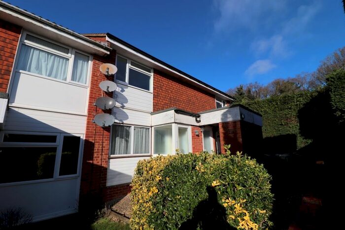 1 Bedroom Maisonette To Rent In Clearbrook Close, High Wycombe, HP13