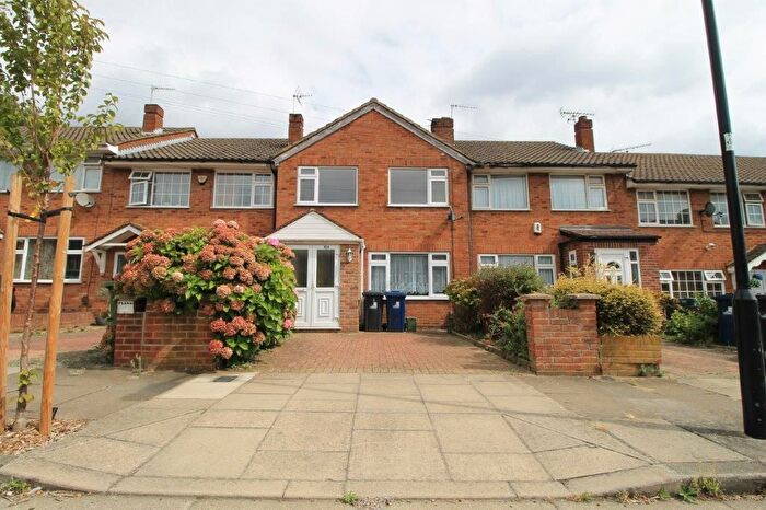 3 Bedroom Terraced House To Rent In Kingston Close, Northolt, UB5