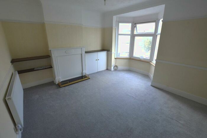 1 Bedroom Flat To Rent In Barclay Street, Leicester, LE3
