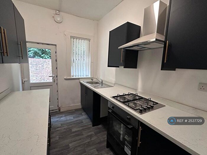 3 Bedroom Terraced House To Rent In Melling Avenue, Liverpool, L9