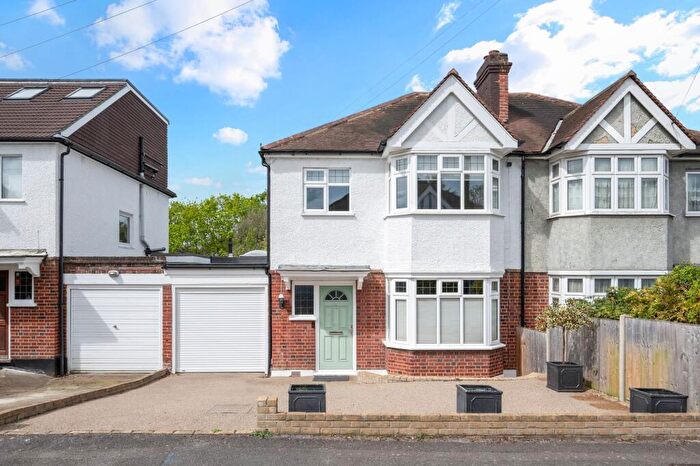 3 Bedroom Semi-Detached House For Sale In Chumleigh Walk, Surbiton, KT5