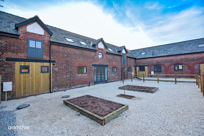 4 Bedroom Barn Conversion For Sale In Little Clover Barns, Northwich Road, WA4