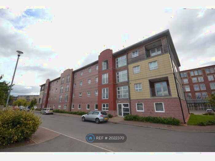 2 Bedroom Flat To Rent In Millside, Wigan, WN3