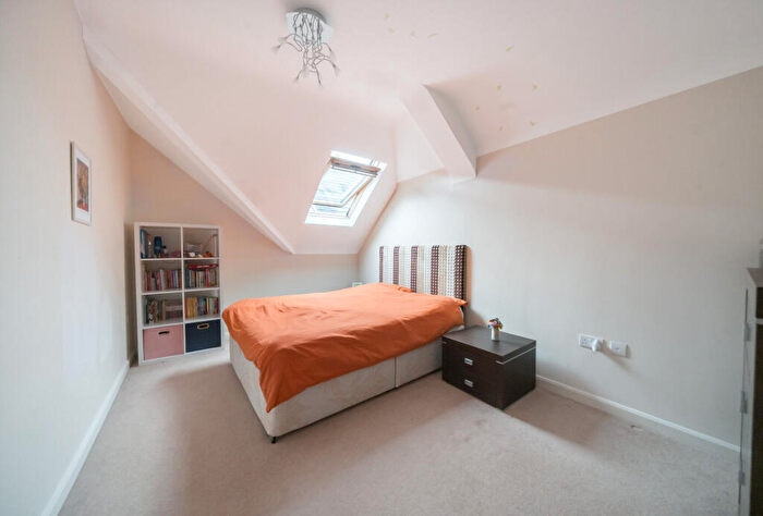 2 Bedroom Apartment For Sale In Wooldridge Court, Margaret Road, Headington, Oxford, OX3