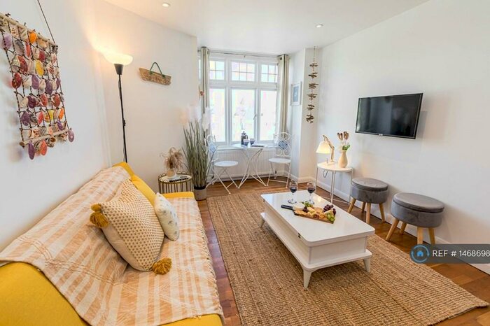 1 Bedroom Flat To Rent In Hinton Road, Bournemouth, BH1