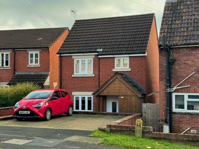 3 Bedroom Semi-Detached House To Rent In Churchill Road East, BA5