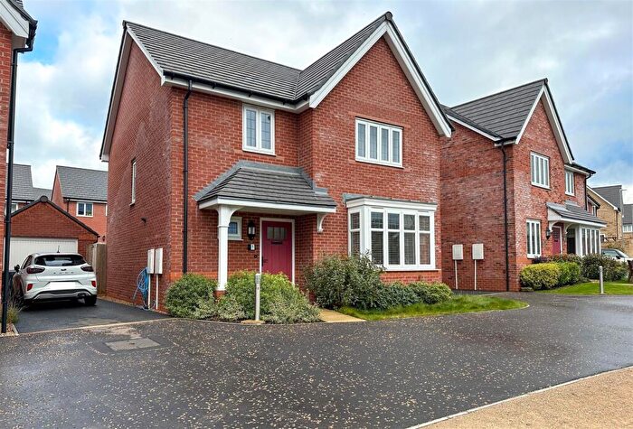 4 Bedroom Detached House For Sale In Armett Close, Congleton, CW12
