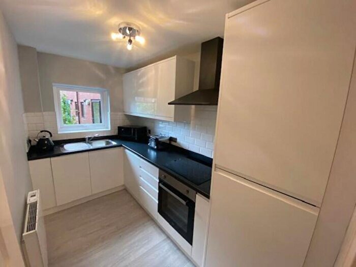 1 Bedroom Flat To Rent In Brocas Street, Eton, SL4