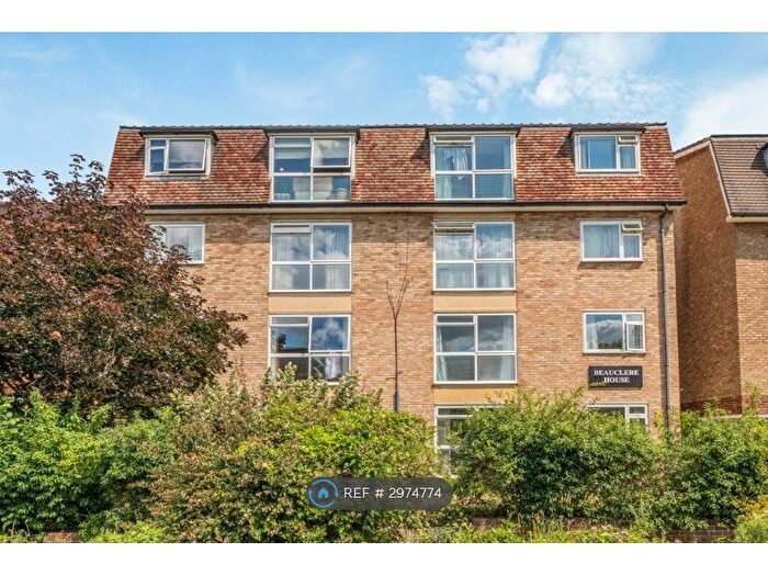 2 Bedroom Flat To Rent In Beauclere House, Surbiton, KT6