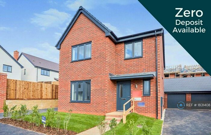 4 Bedroom Detached House To Rent In Robert Adam Road, Derby, DE22