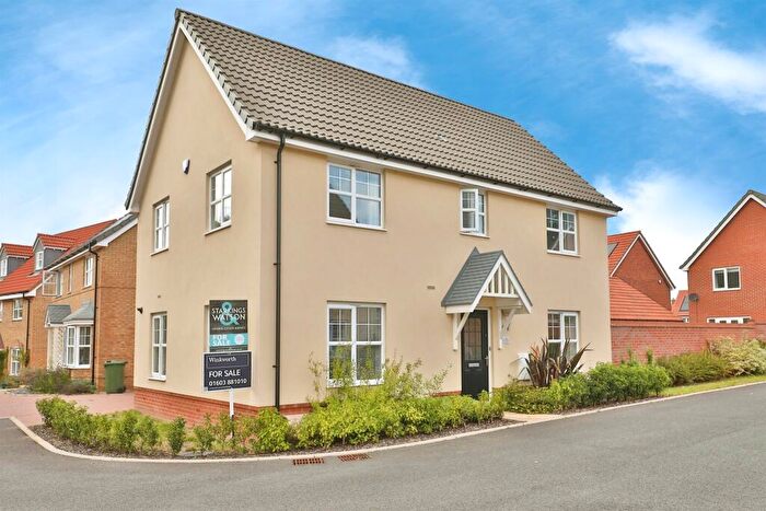 4 Bedroom Detached House For Sale In Foulser Close, Norwich, NR6