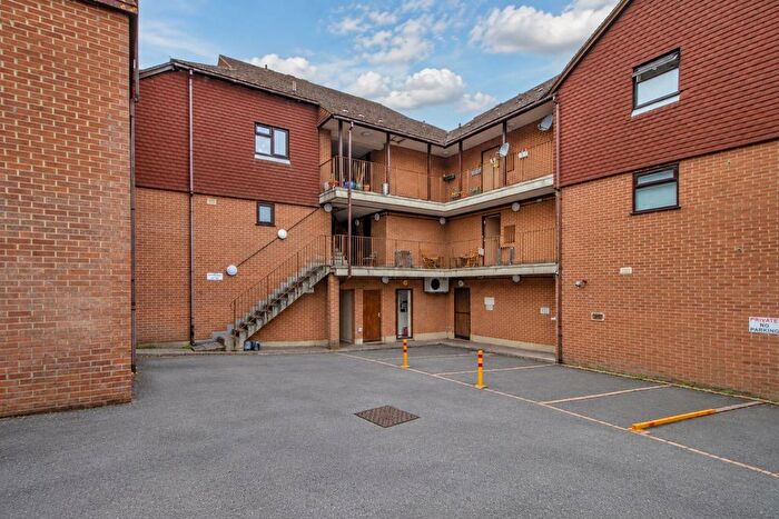 Studio For Sale In Camden Road, Tunbridge Wells, TN1