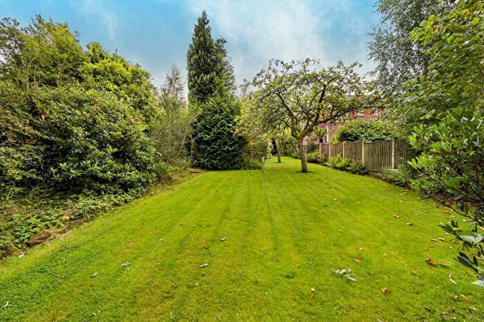 4 Bedroom Detached House For Sale In Owen Road, Rainhill, L35