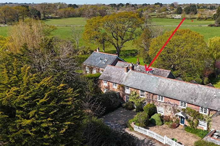 4 Bedroom Terraced House For Sale In Lower Woodside, Lymington, Hampshire, SO41