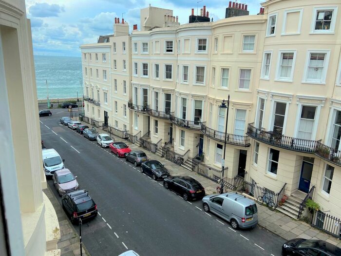 3 Bedroom Flat To Rent In Eaton Place, Brighton, BN2