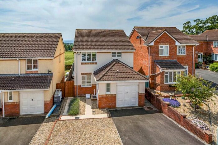 3 Bedroom Detached House To Rent In Humphries Park, Exmouth, EX8