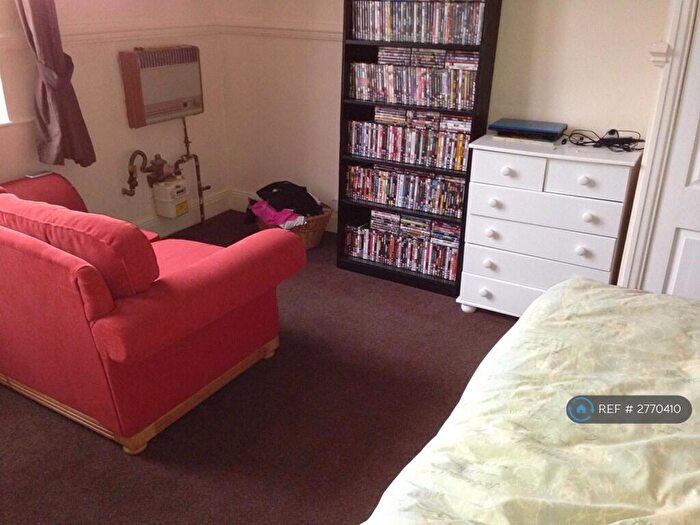 Studio To Rent In East Parade, Harrogate, HG1