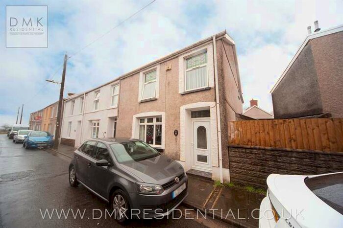 3 Bedroom Terraced House To Rent In Bank Street, Maesteg, CF34