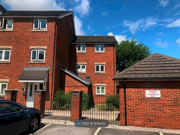 2 Bedroom Flat To Rent In Prospect Court, Morley, Leeds, LS27