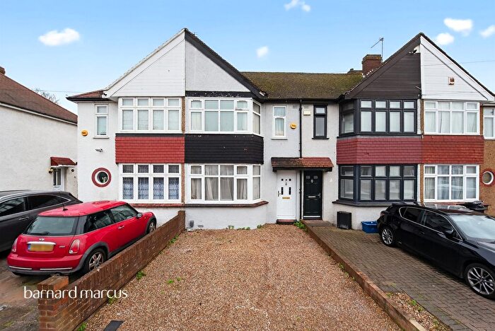 2 Bedroom Terraced House For Sale In Rochester Avenue, Feltham, TW13