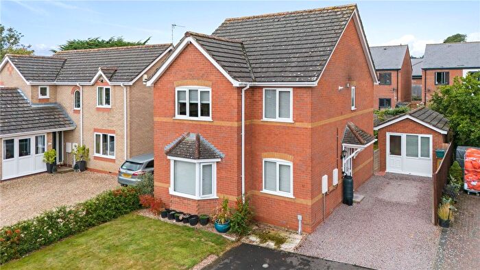 4 Bedroom Detached House For Sale In Russet Drive, Louth, Lincolnshire, LN11