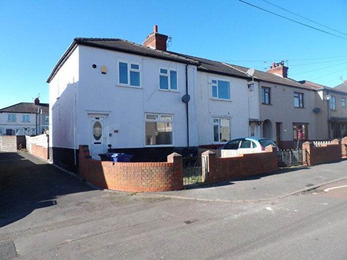 3 Bedroom Terraced House To Rent In Avenue Road, Askern, Doncaster, DN6