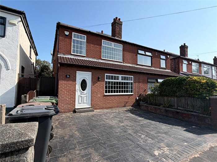 4 Bedroom Semi-Detached House For Sale In Sandheys Avenue, Waterloo, L22