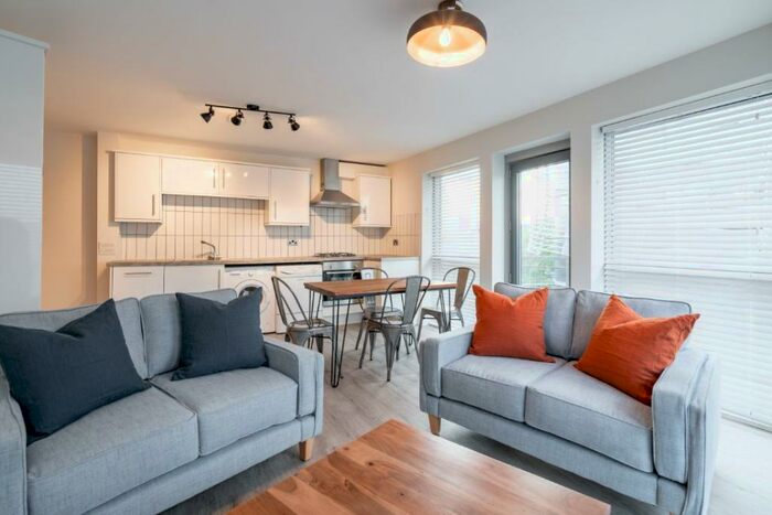 4 Bedroom Flat To Rent In Falconar Street, Newcastle, NE2