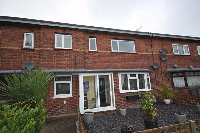 1 Bedroom Flat To Rent In Whitemill Lane, Stone, ST15