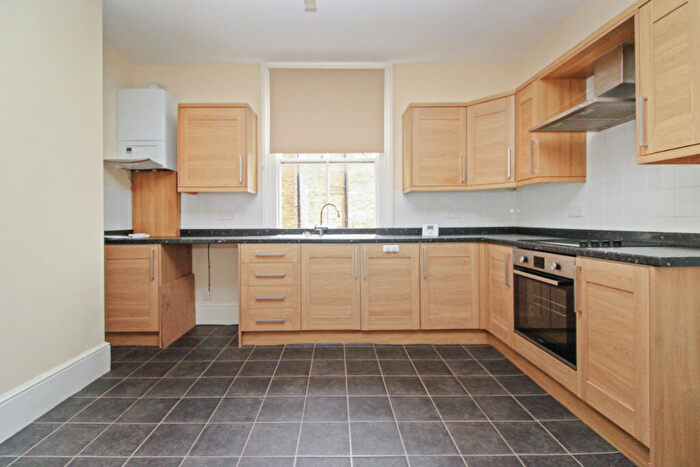 1 Bedroom Flat For Sale In Downs Park, Herne Bay, Kent, CT6