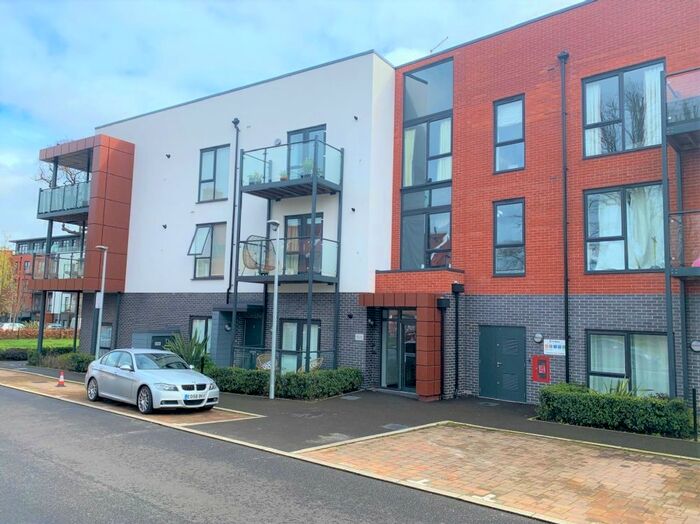 1 Bedroom Flat To Rent In Wildcary Lane, Romford, RM3