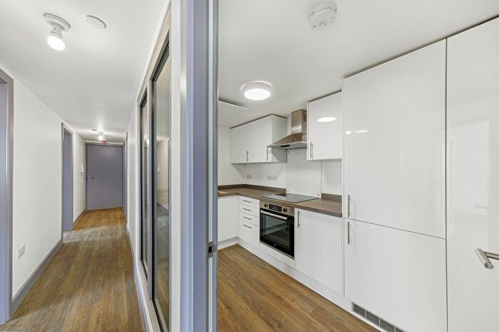 3 Bedroom Flat To Rent In Church, Road, Liverpool, L22