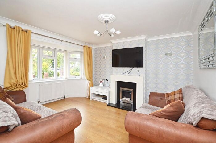 3 Bedroom Semi-detached House For Sale In Peterson Square, Bristol, BS13