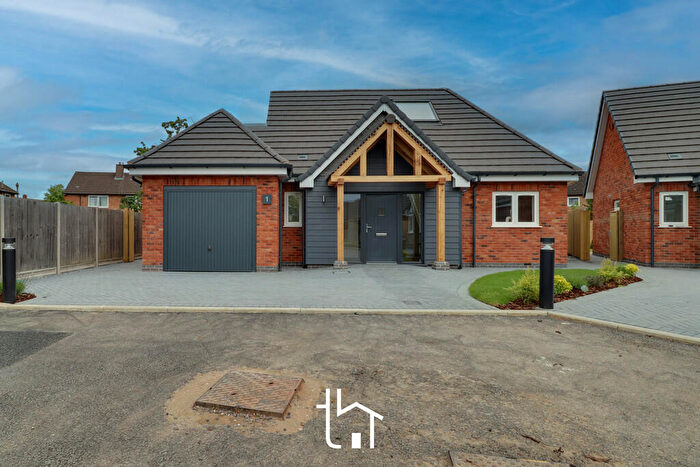 3 Bedroom Detached Bungalow To Rent In Sports Road, Glenfield, LE3