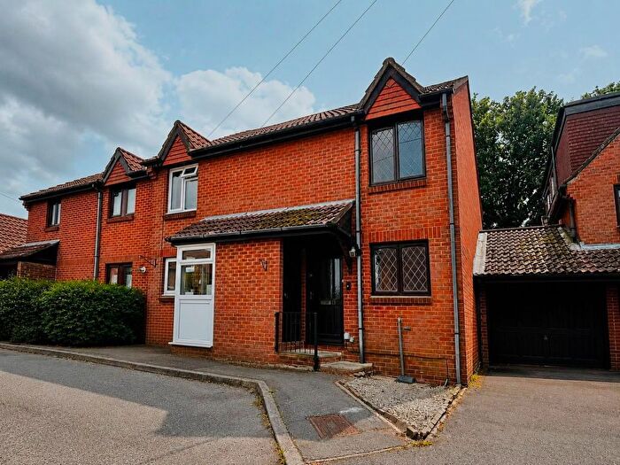 1 Bedroom Terraced House To Rent In Weston Close, Southampton, SO19