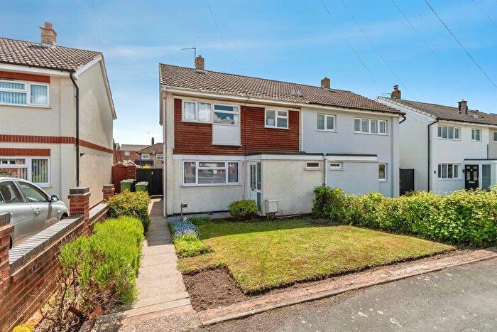 3 Bedroom Semi-Detached House For Sale In Braemar Road, Norton Canes, Cannock, WS11