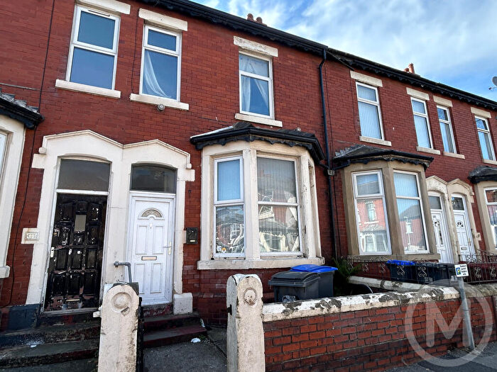 3 Bedroom Terraced House For Sale In Peter Street, Blackpool, FY1