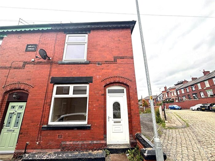3 Bedroom Terraced House To Rent In Broom Street, Newhey, Rochdale, Greater Manchester, OL16