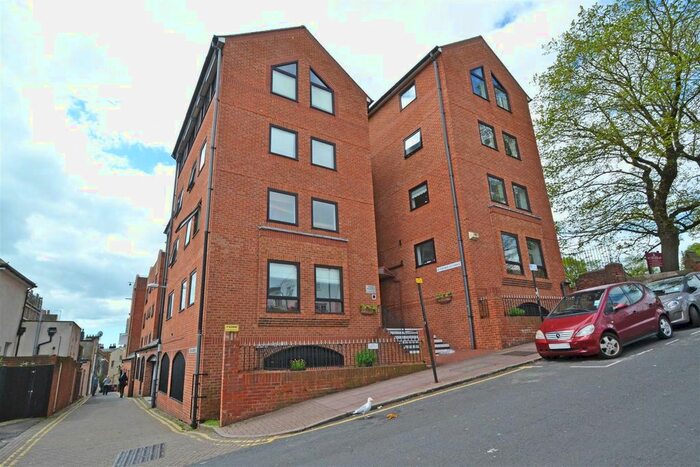 1 Bedroom Flat To Rent In Church Street, Brighton, BN1