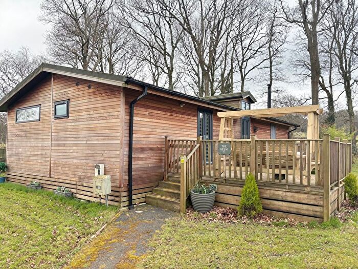 3 Bedroom Chalet For Sale In Juniper Country Park, Hastings, TN35